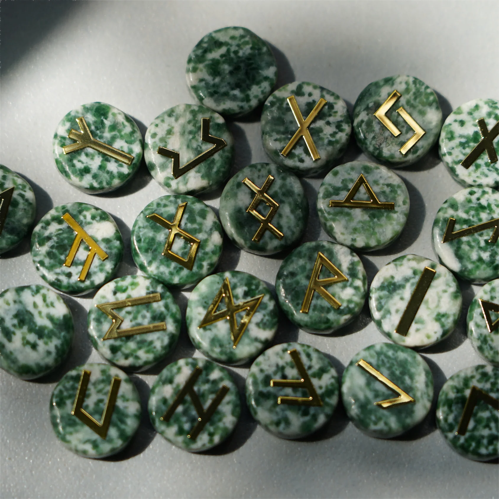 25pcs Mixed Crystal Runes Healing Set | 15mm Polished Stones - Image 7