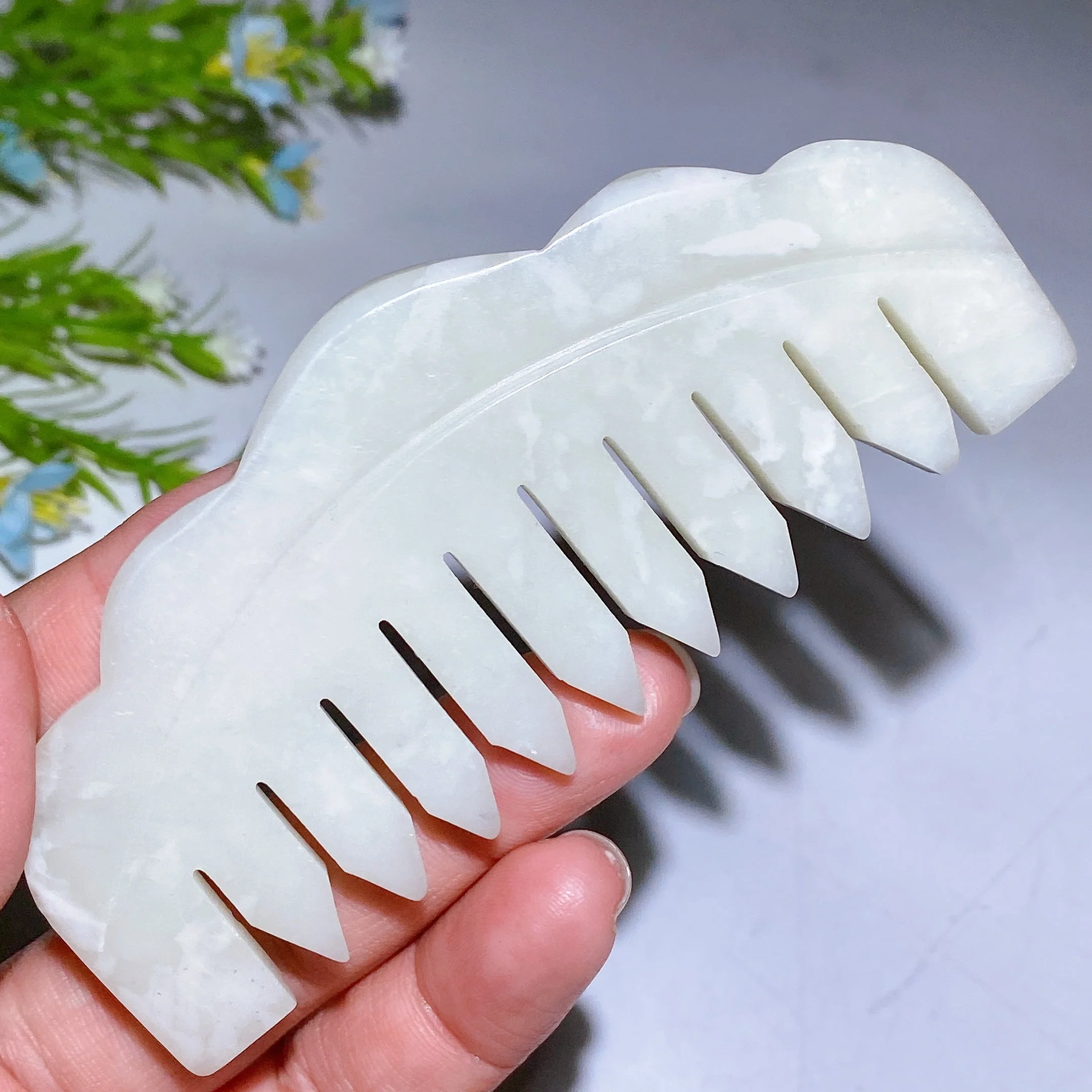 4.1 inch Jade Comb Crystal Carving Figurine for Healing - Image 2