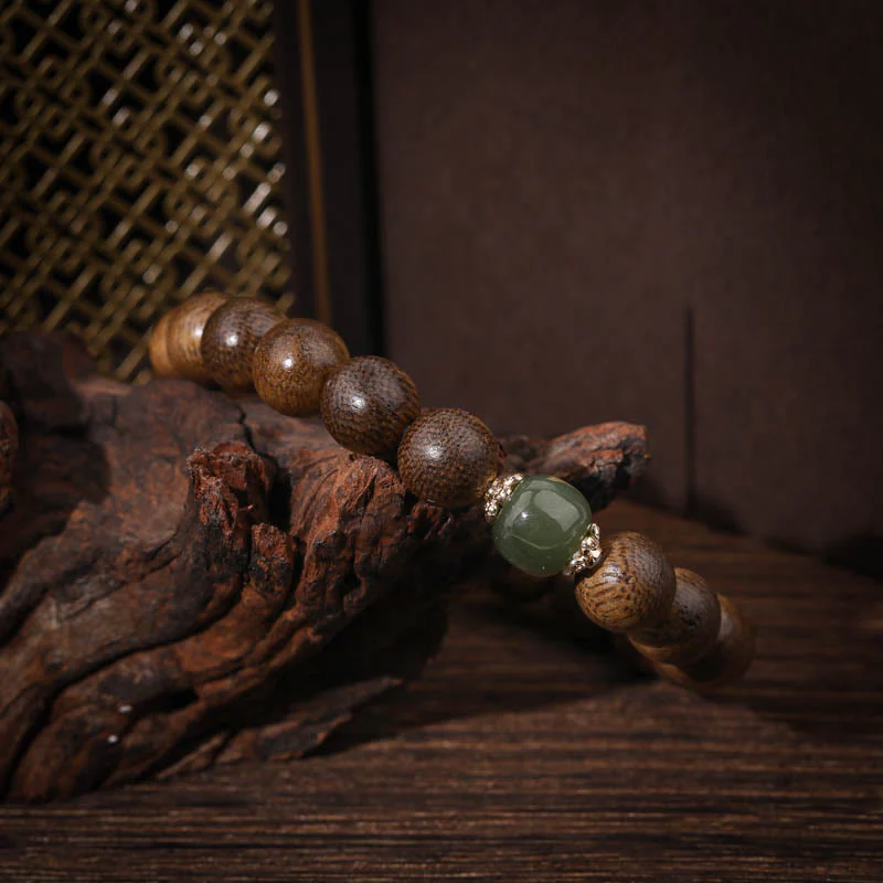 10mm Agarwood Good Luck Strength and Calm Bracelet - Image 3