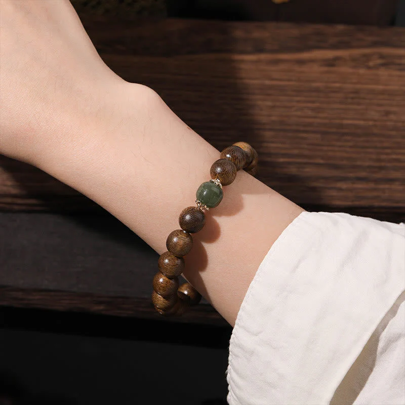 10mm Agarwood Good Luck Strength and Calm Bracelet - Image 4