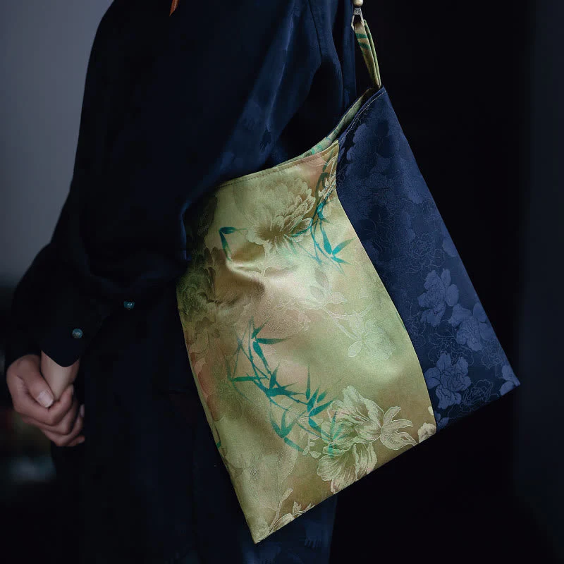 33cm Spiritual Bamboo Leaves Shoulder Bag with Buckle - Image 13