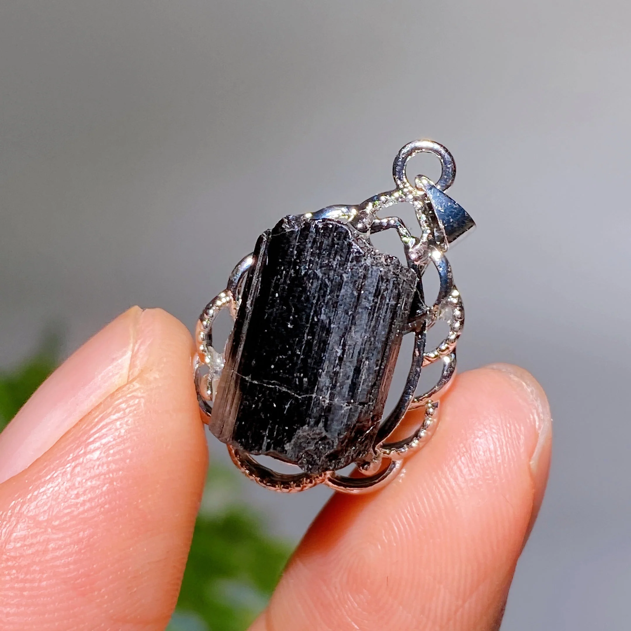 15mm Black Tourmaline Spiritual Pendant for Protection - Image 3