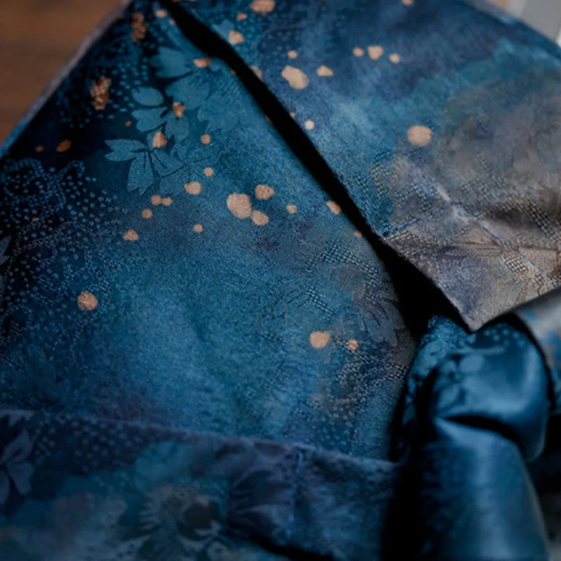 Blue Handmade Jacquard Flower Wooden Handle Bag 23cm - Image 7