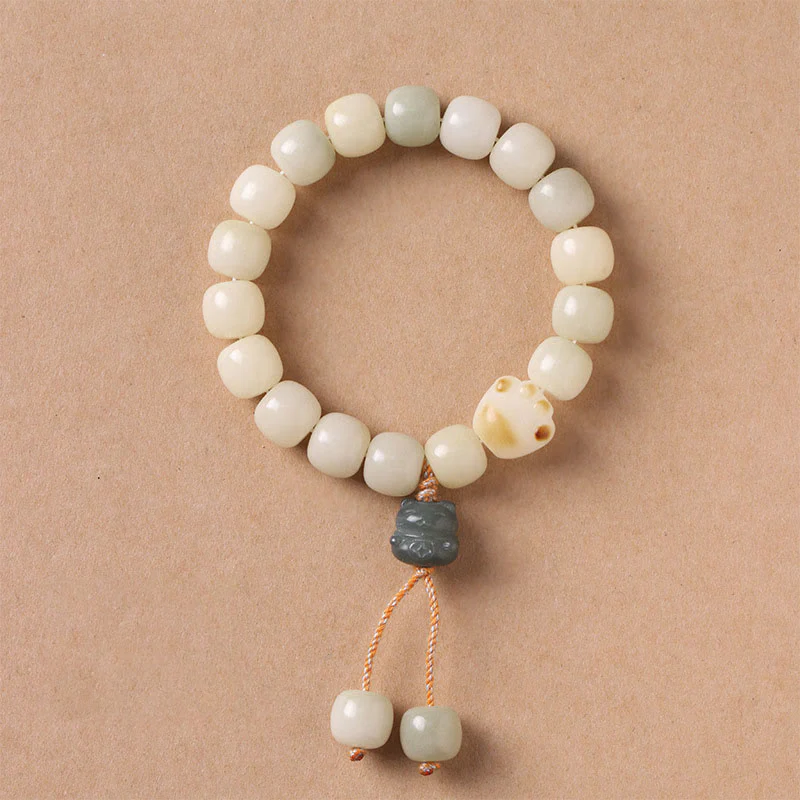Bodhi Seed Lucky Cat Peace Bracelet for Spiritual Harmony - Image 2