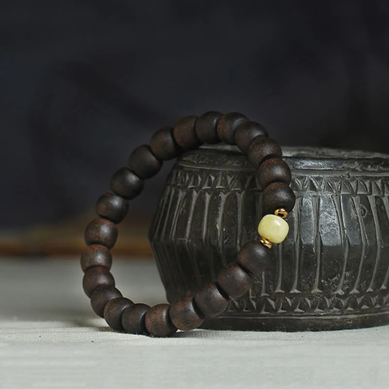 Rare Brunei Agarwood Amber Bracelet for Balance & Calm - Image 2