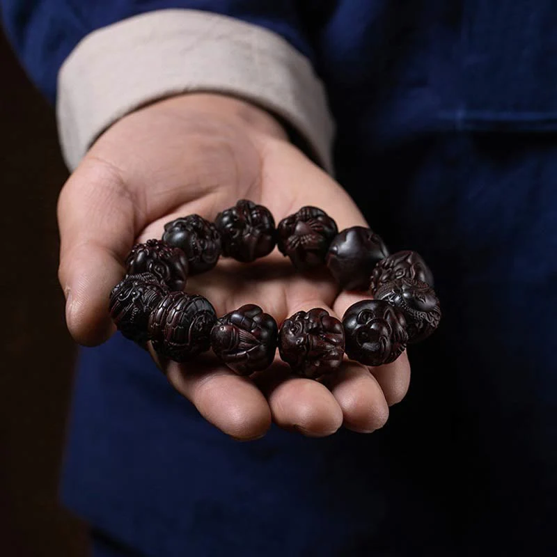 Chinese Zodiac Small Leaf Red Sandalwood Protection Bracelet - Image 4
