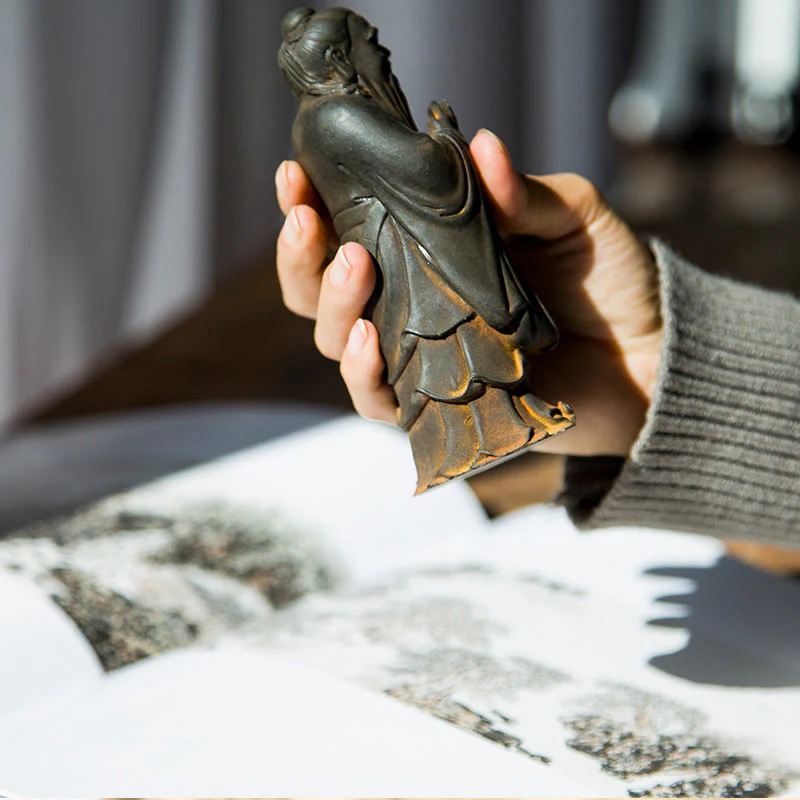 Handmade 14cm Confucius Spiritual Iron Powder Resin Statue - Image 5
