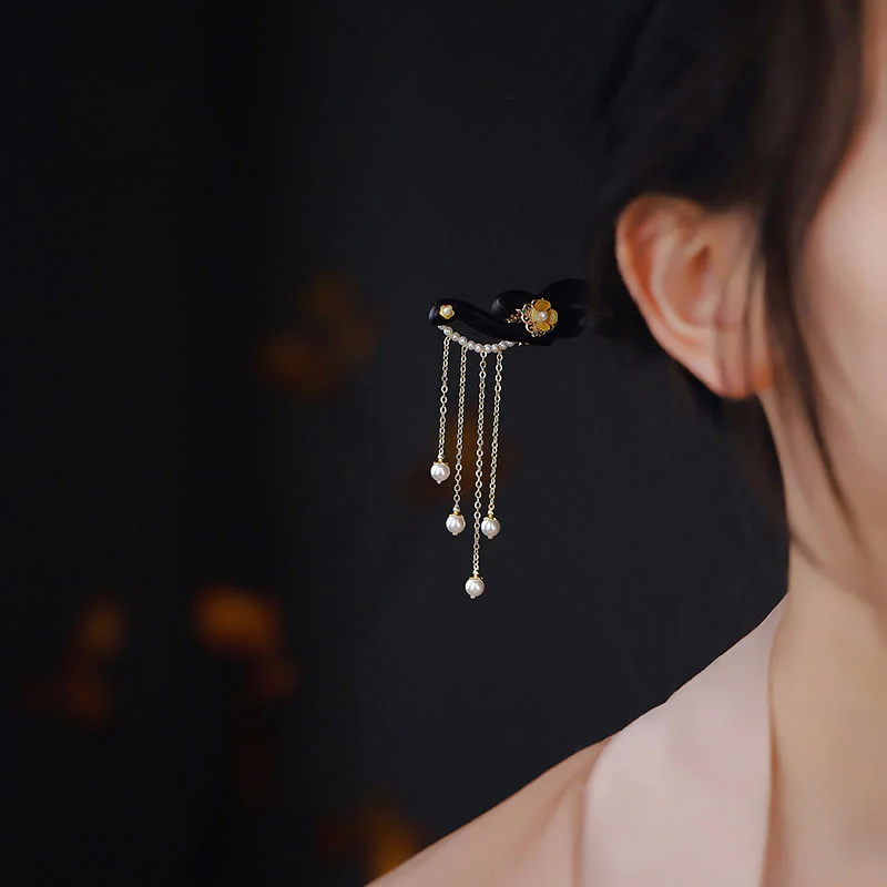 Ebony Wood Chinese Hairpin with Yellow Pearl Tassels - Image 2