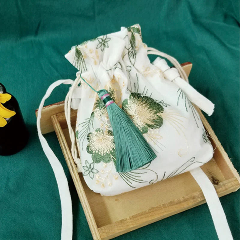Embroidered Cherry Blossoms Vine Canvas Crossbody Bag 15x22cm - Image 2