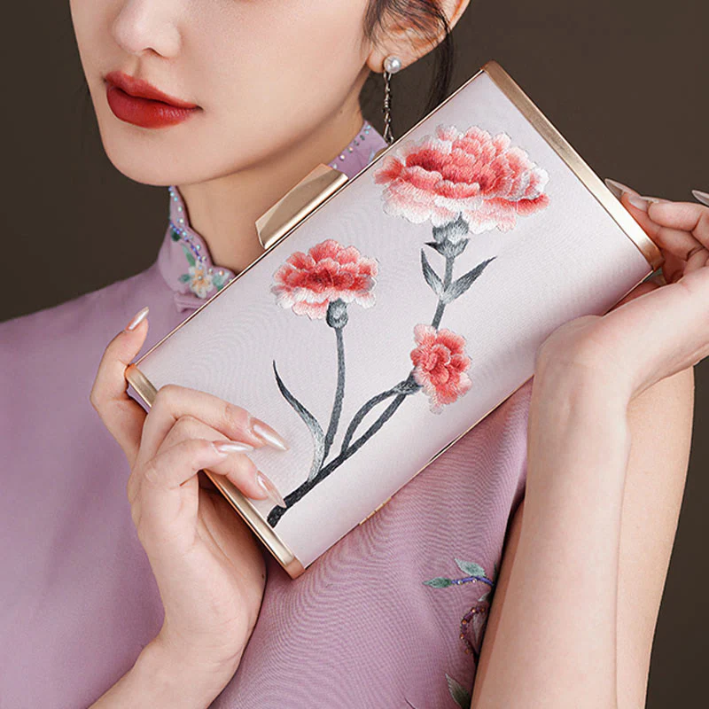 Embroidery Carnation Crossbody Bag 20cm | Elegant Floral Design - Image 3