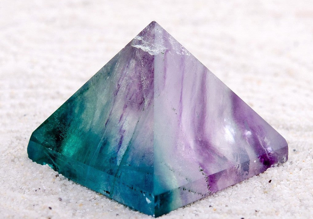 Miniature Fluorite Cleansing Pyramid for Meditation - Image 4