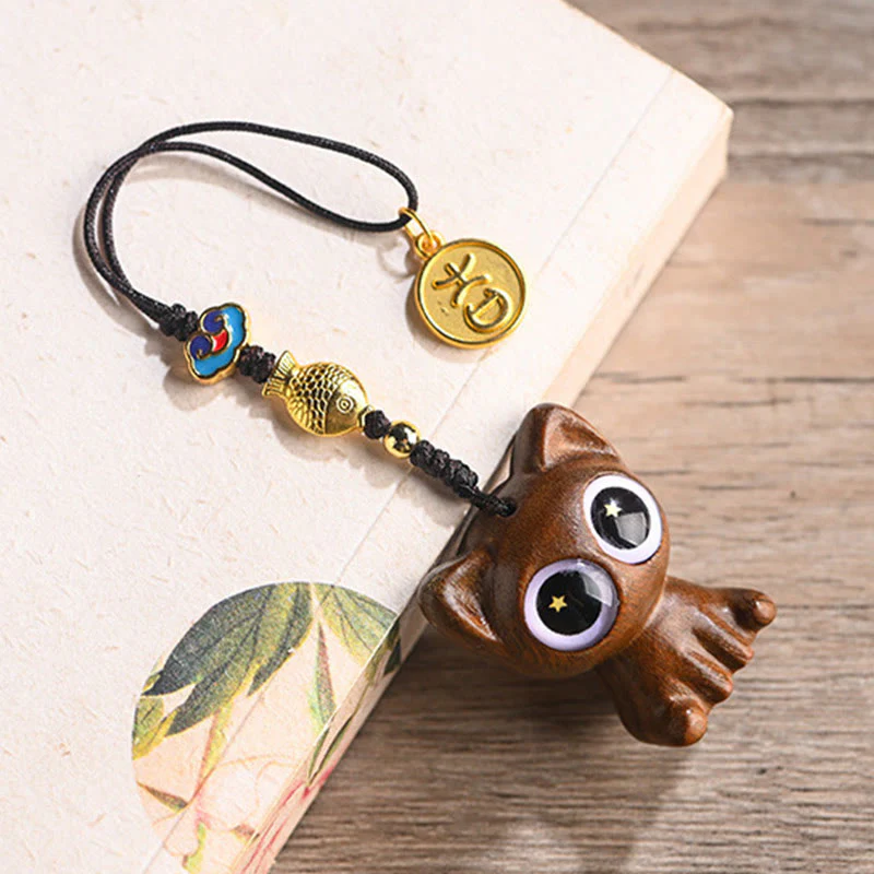 Green Sandalwood Koi Fish Lucky Cat Key Chain Decoration - Image 4