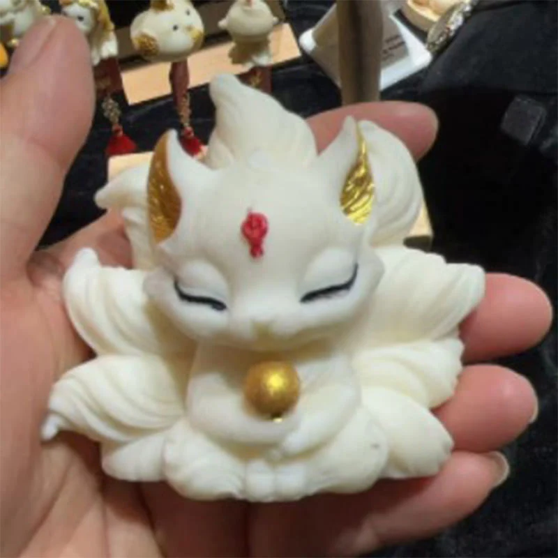 Ivory Fruit Nine-Tailed Fox Carving 7.5cm Figurine - Image 3