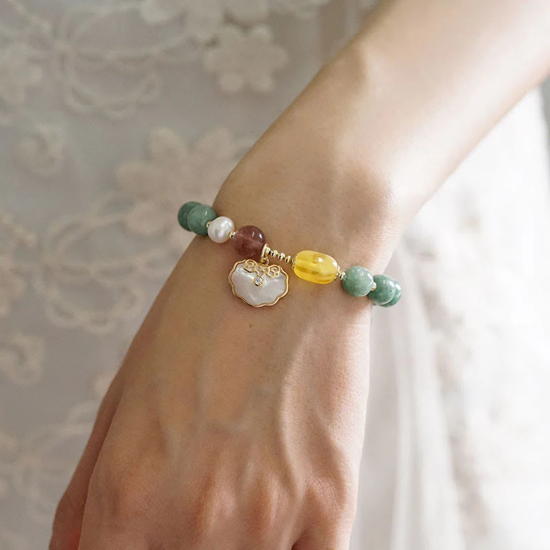 8mm Jade Sea Shell Luck Bracelet with Ruyi Lock Charm - Image 4