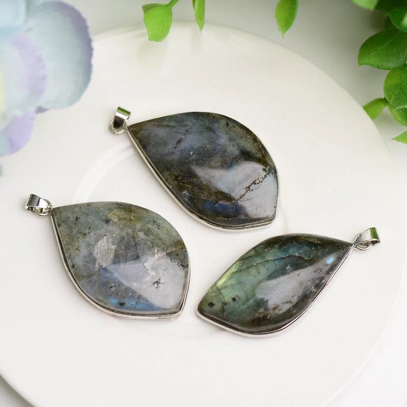 2.0 inch Labradorite Crystal Pendant for Spiritual Protection
