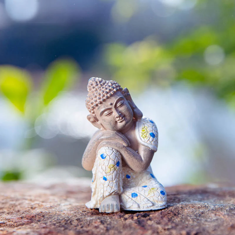 Meditating Zen Buddha Resin Statue for Serenity & Calm - Image 2