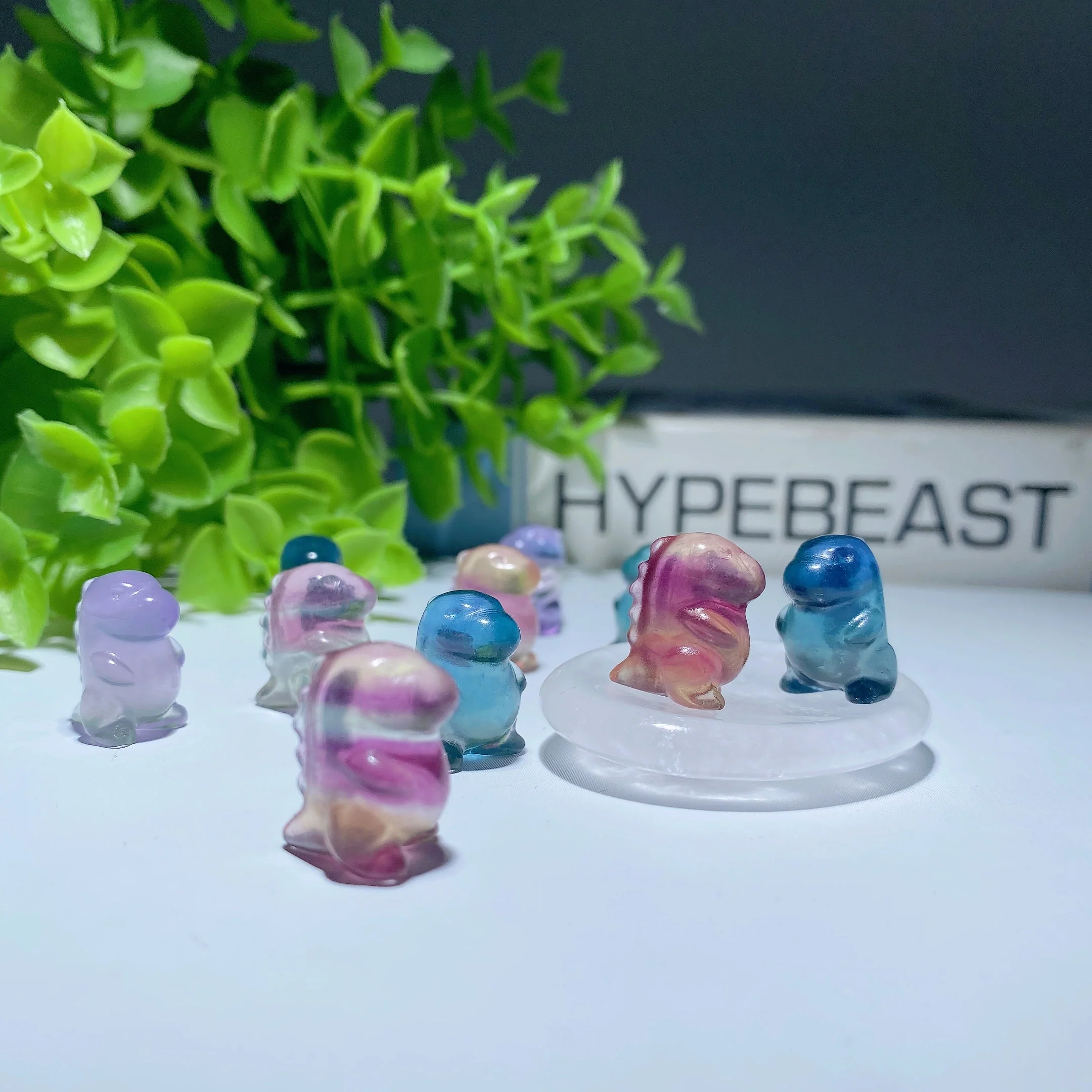 12mm Mini Fluorite Dinosaur Crystal Carving for Jewelry - Image 3
