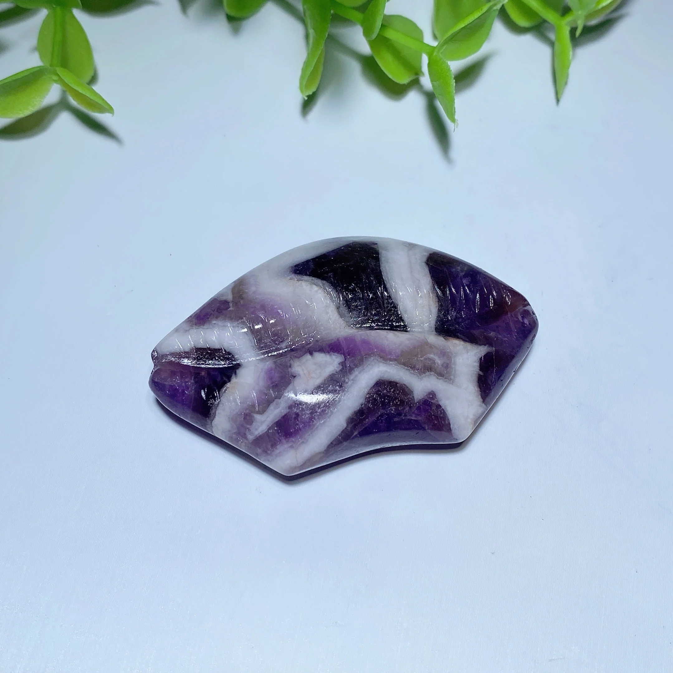 2.0 Inch Mixed Crystal Lips Carving Figurine for Healing - Image 13