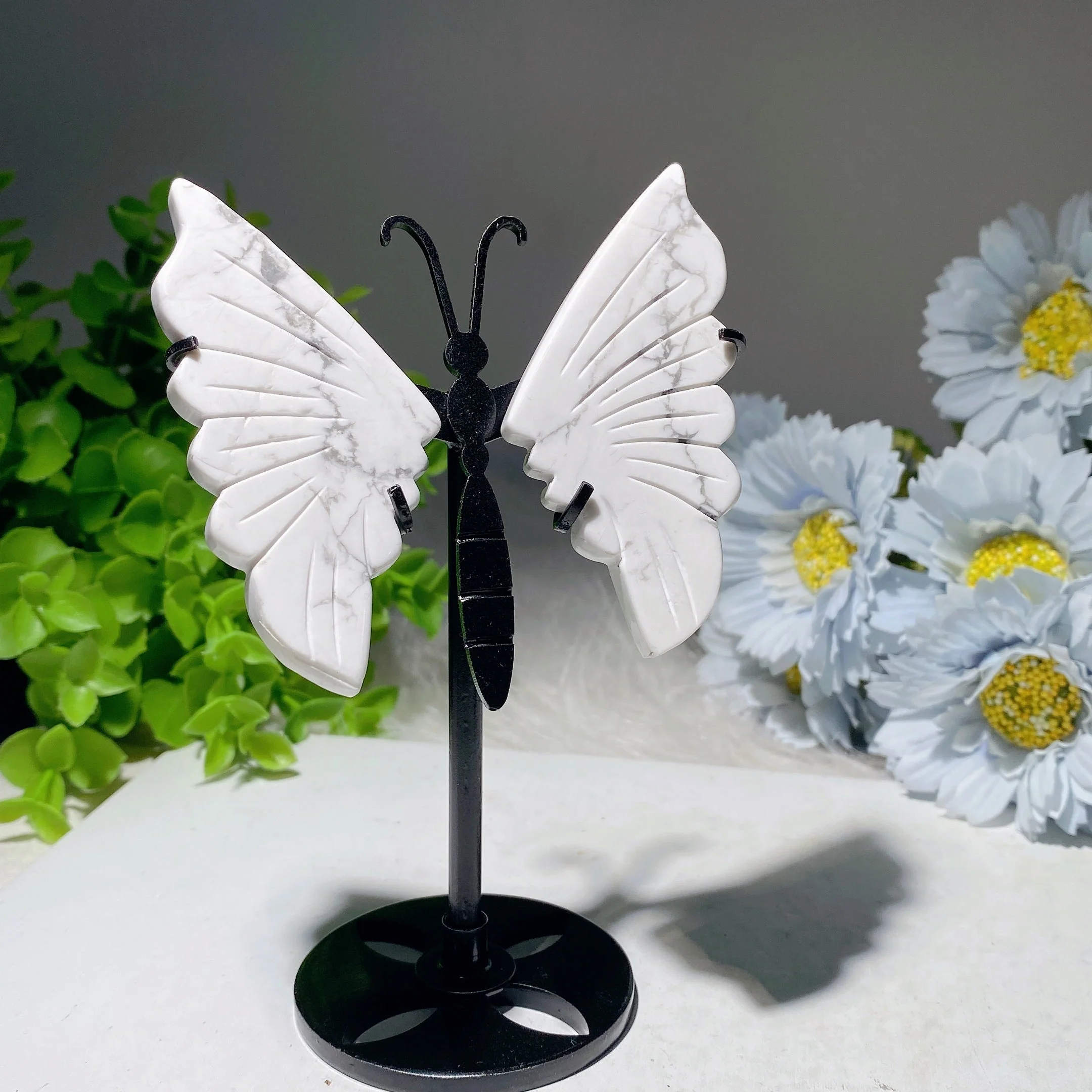 3.5-inch Mixed Crystal Butterfly Wings Carving with Stand - Image 5