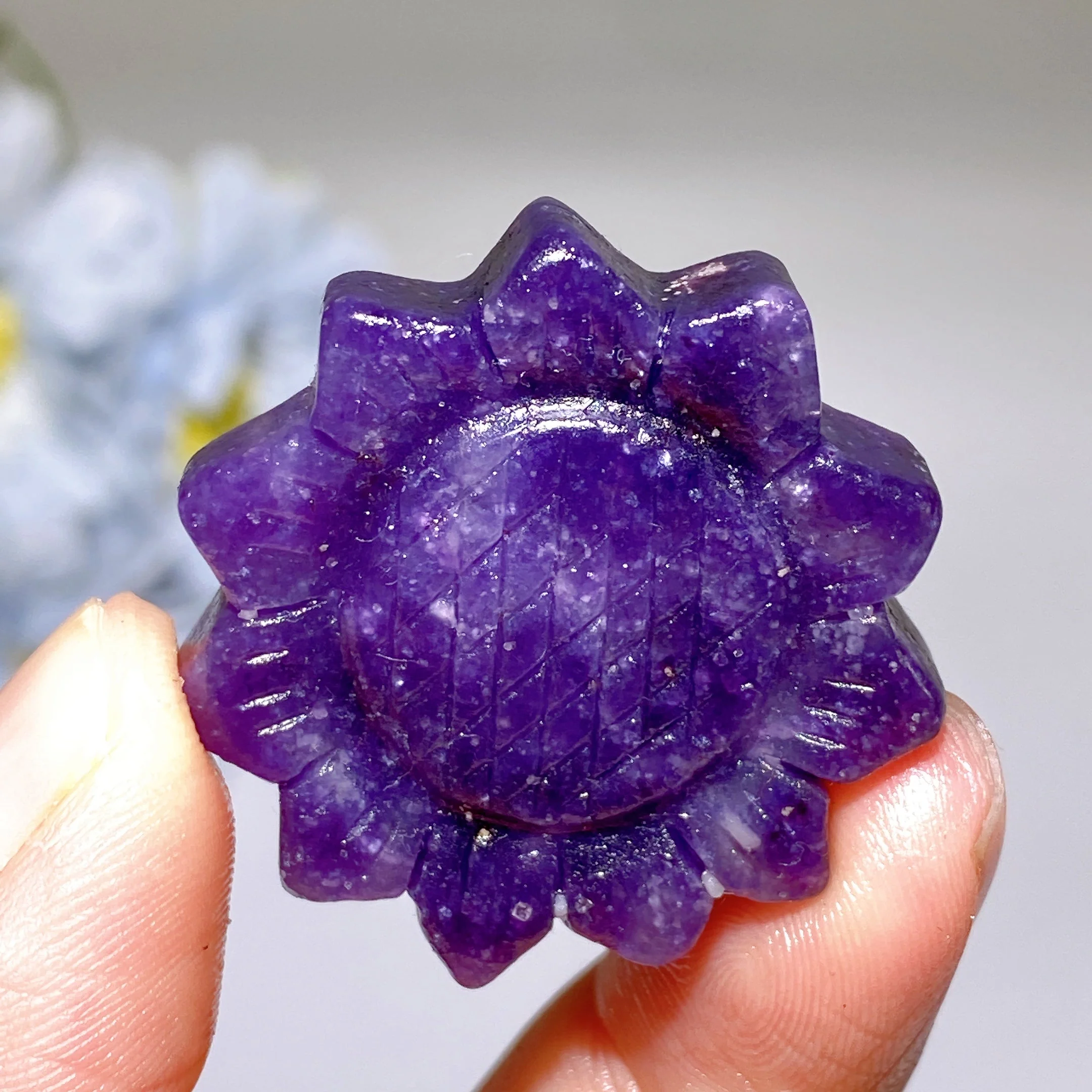 1.3-1.5 inch Mixed Crystal Sunflower Carving Crystal Figurines - Image 15
