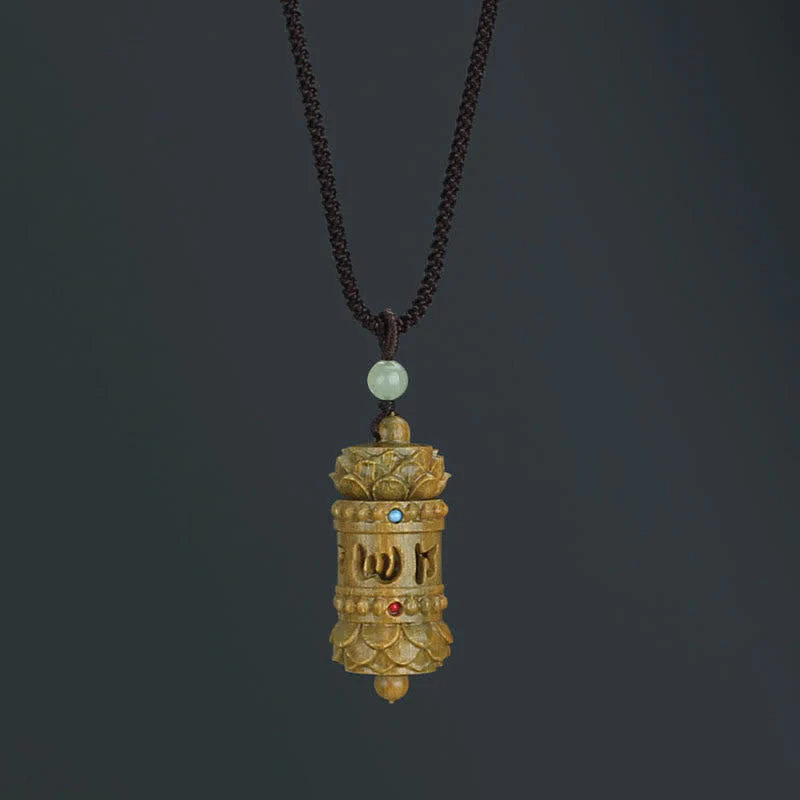Om Mani Padme Hum Green Sandalwood Necklace for Soothing Peace