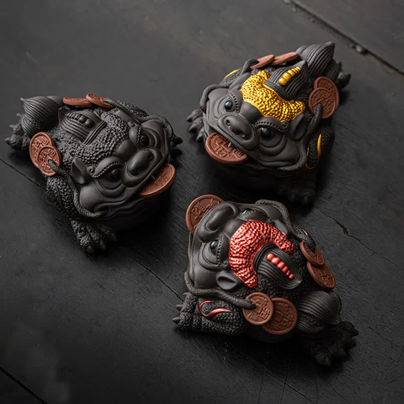 11cm Purple Clay Feng Shui Frog Figurine with Copper Coins