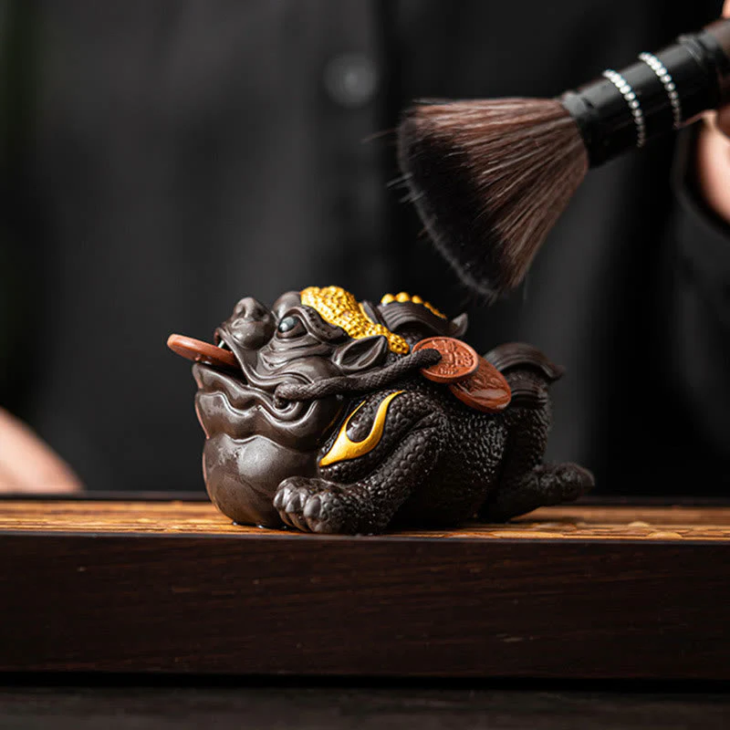 11cm Purple Clay Feng Shui Frog Figurine with Copper Coins - Image 9