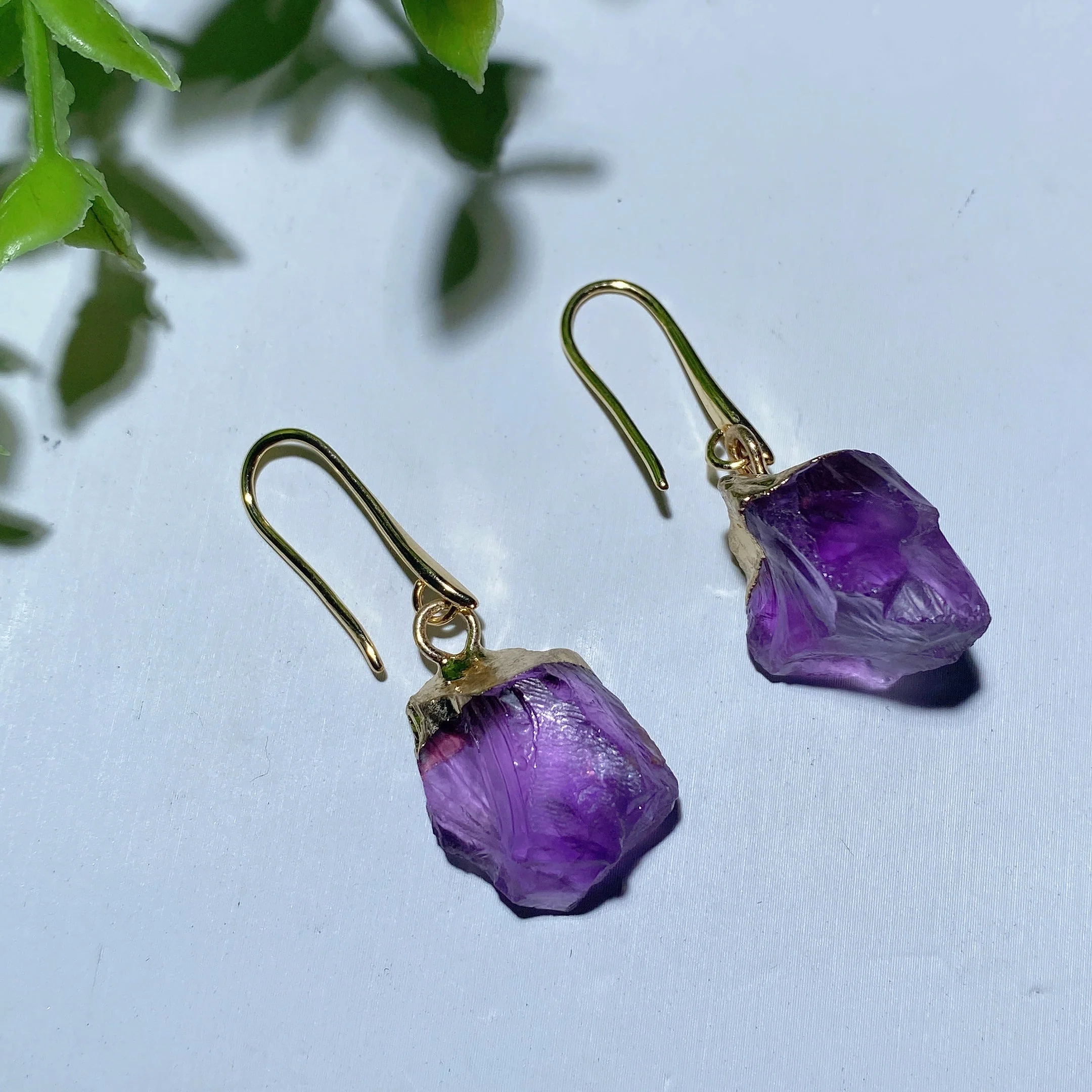 1.5-inch Raw Amethyst Stone Earrings for Healing - Image 3