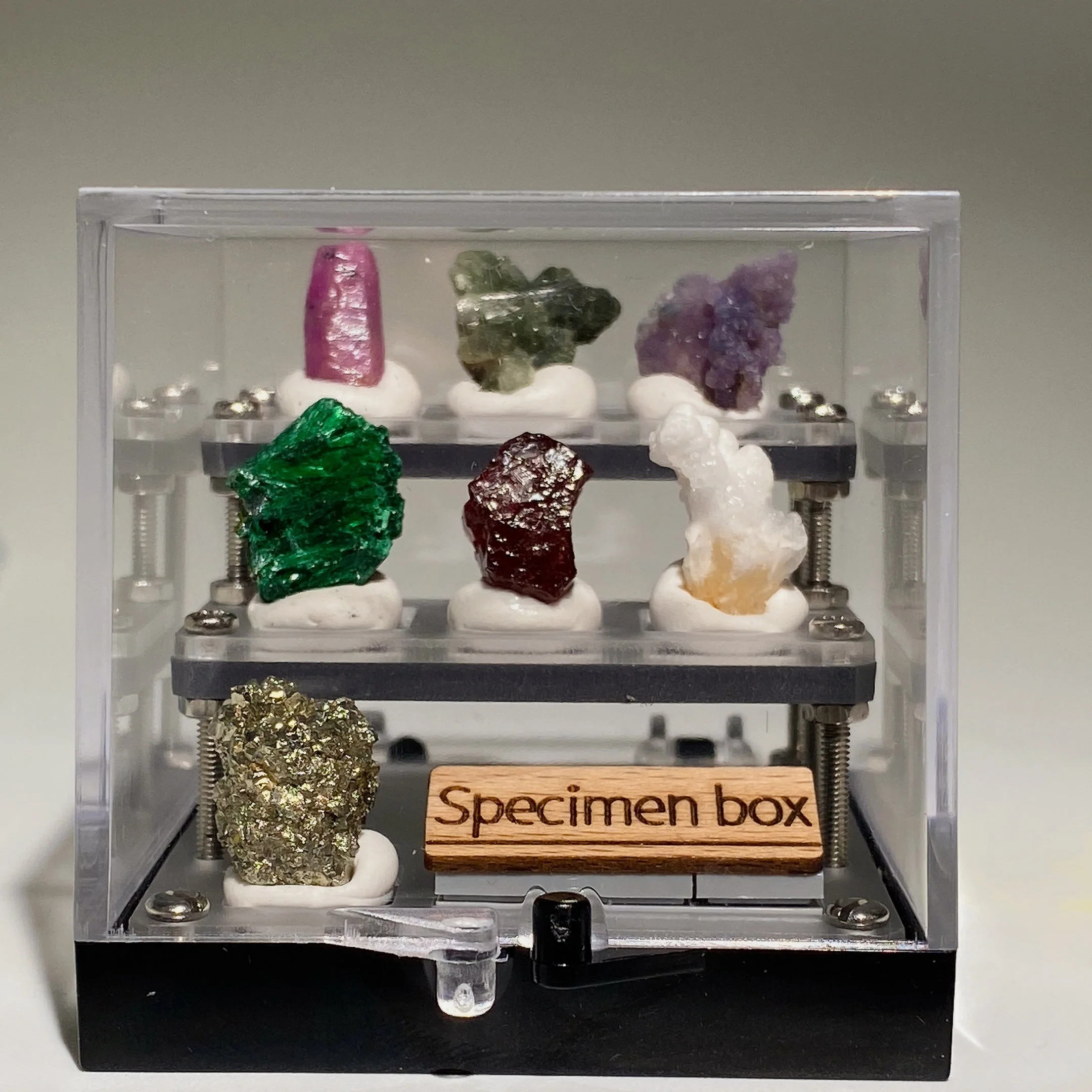2 inch Raw Crystal Healing Specimen Box Display - Image 3