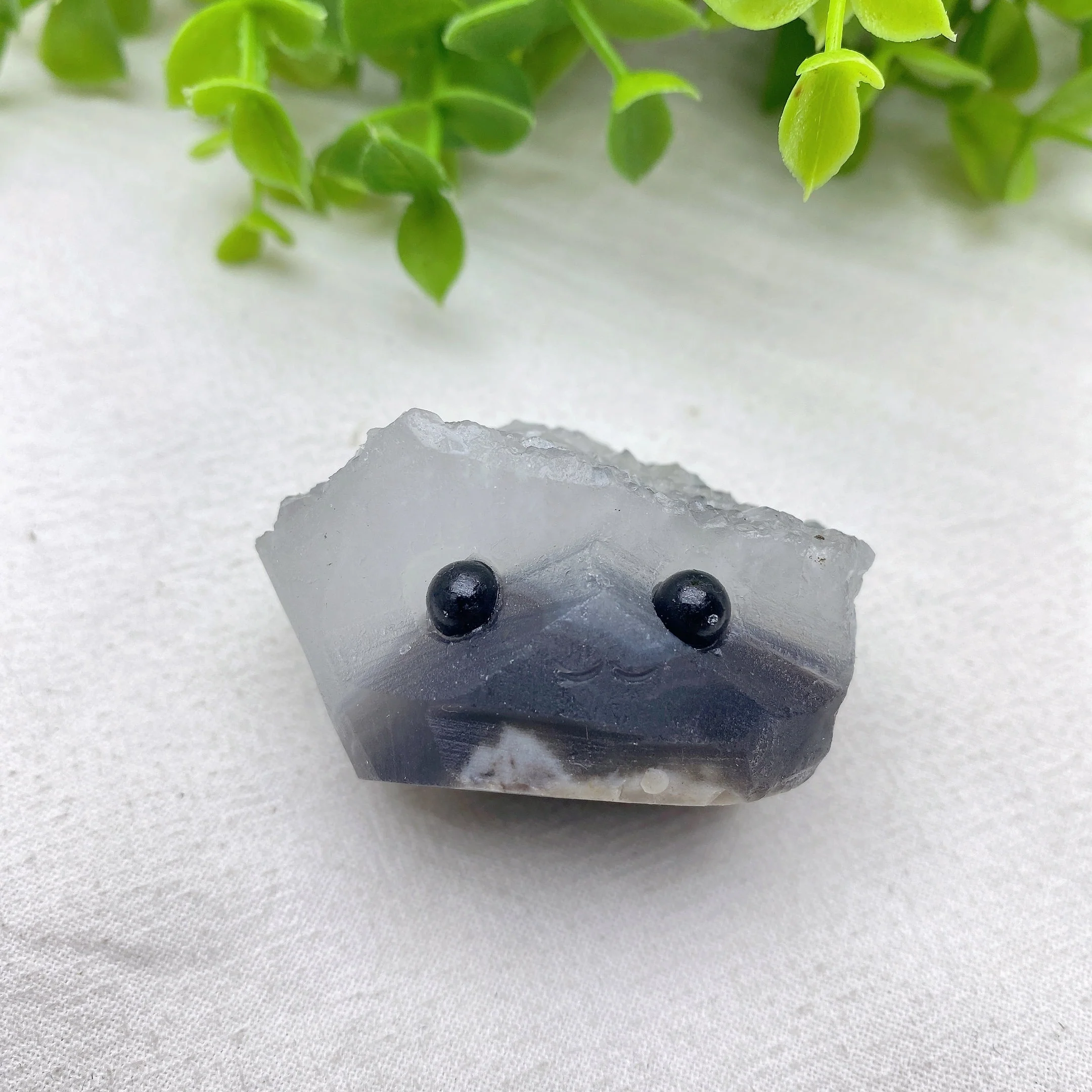 1.5-2 Inch Raw Crystal Hedgehog Figurines for Spiritual Healing - Image 4
