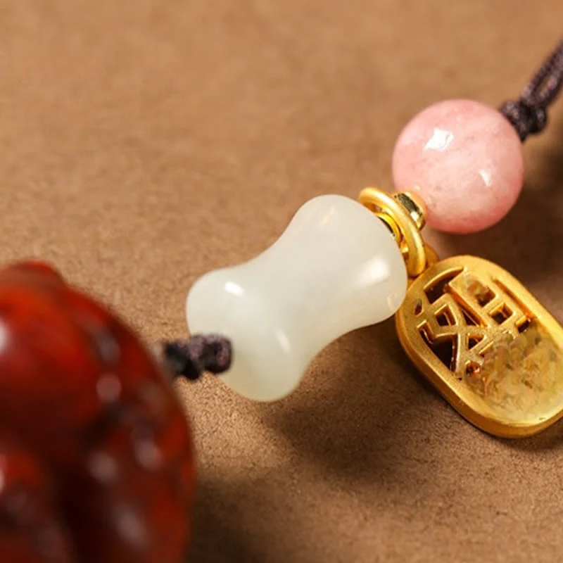 Sandalwood Spiritual Protection Key Chain with Lucky Cat Charm - Image 11