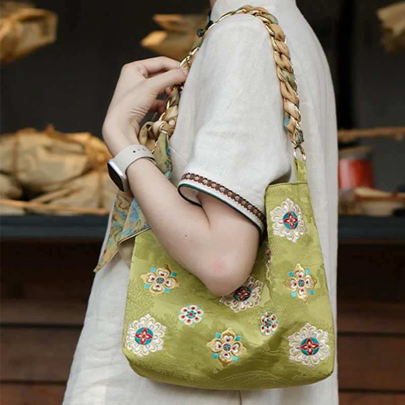 Satin Su Embroidered Crossbody Bag in Green – Elegant Yoga Tote - Image 4