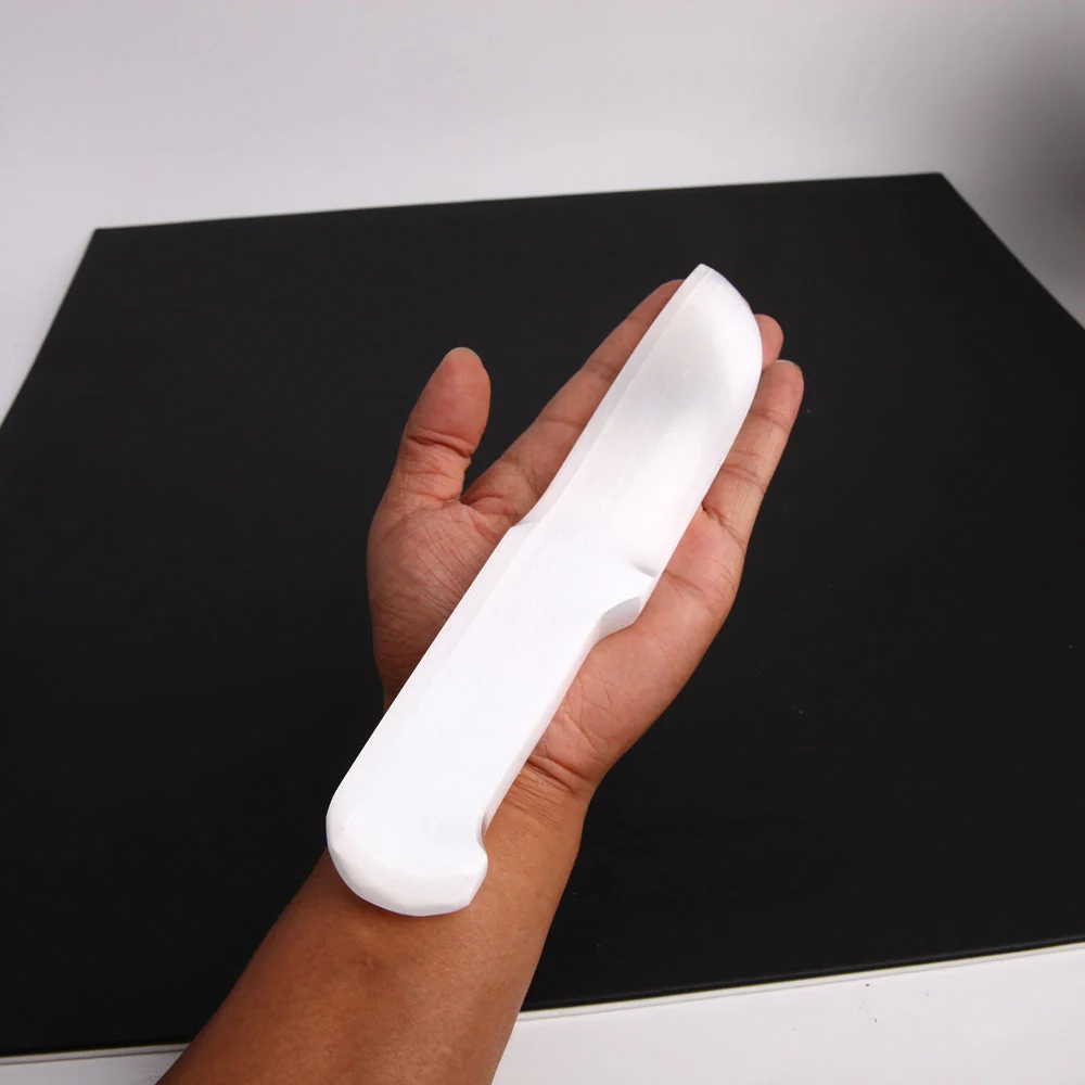 9-inch Selenite Knife Crystal Carving for Mind Clarity - Image 4