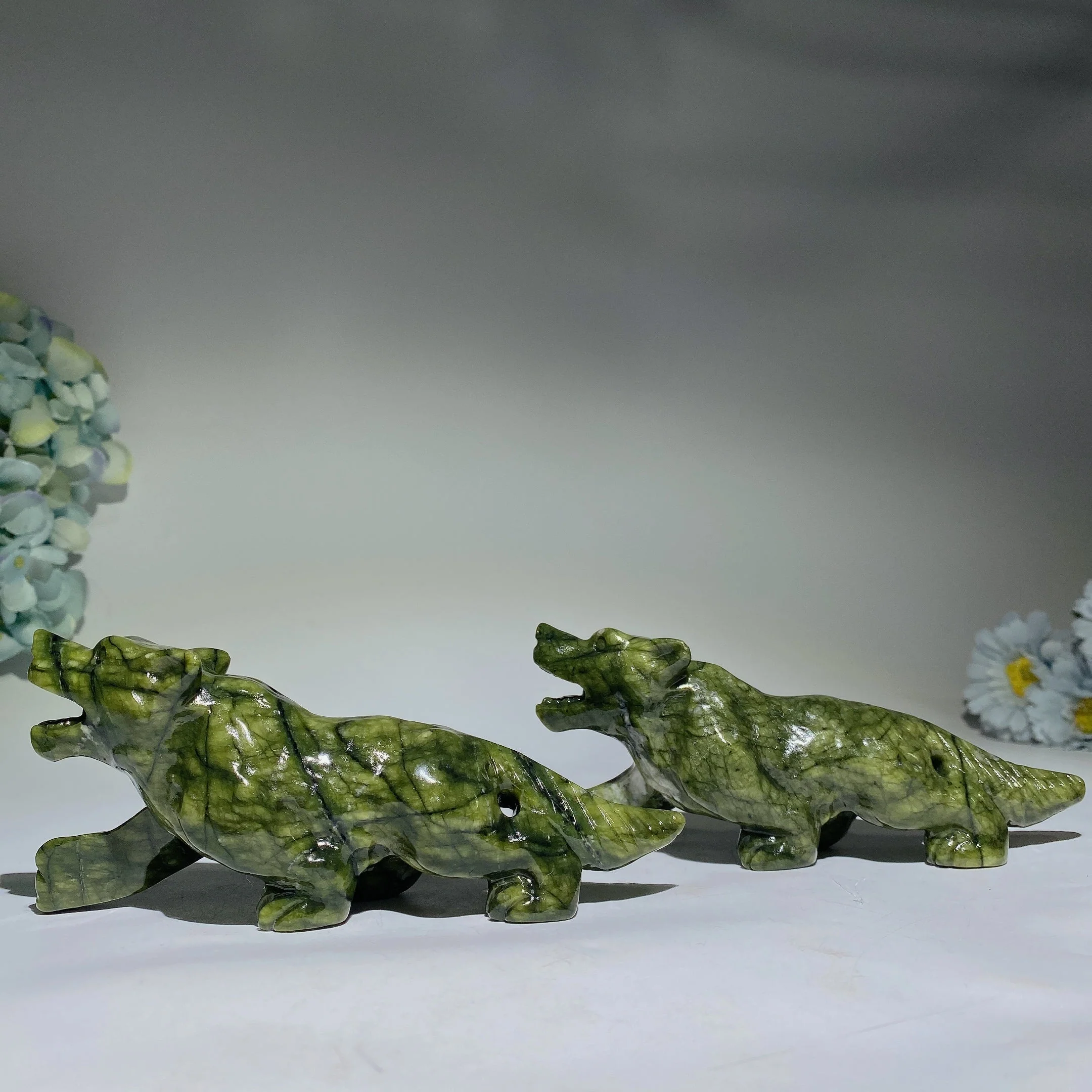 6.0" Serpentine Crystal Wolf Carving for Healing Display - Image 3