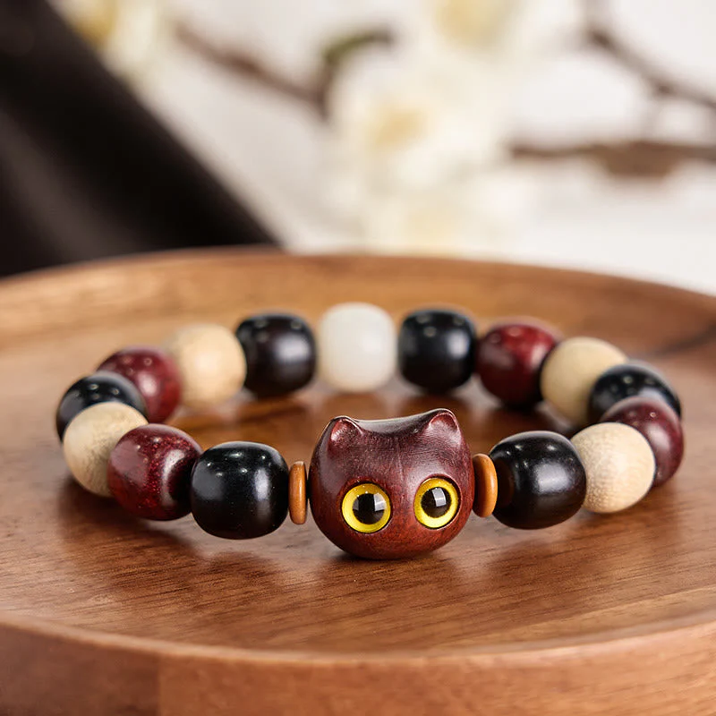 Small Leaf Red Sandalwood and Ebony Wood Protection Bracelet - Image 2