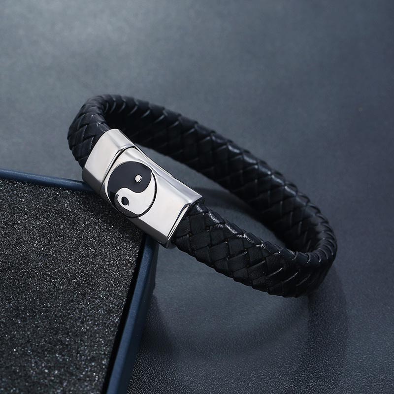 Unisex Titanium Steel Yin Yang Bracelet for Balance 22.5cm - Image 2