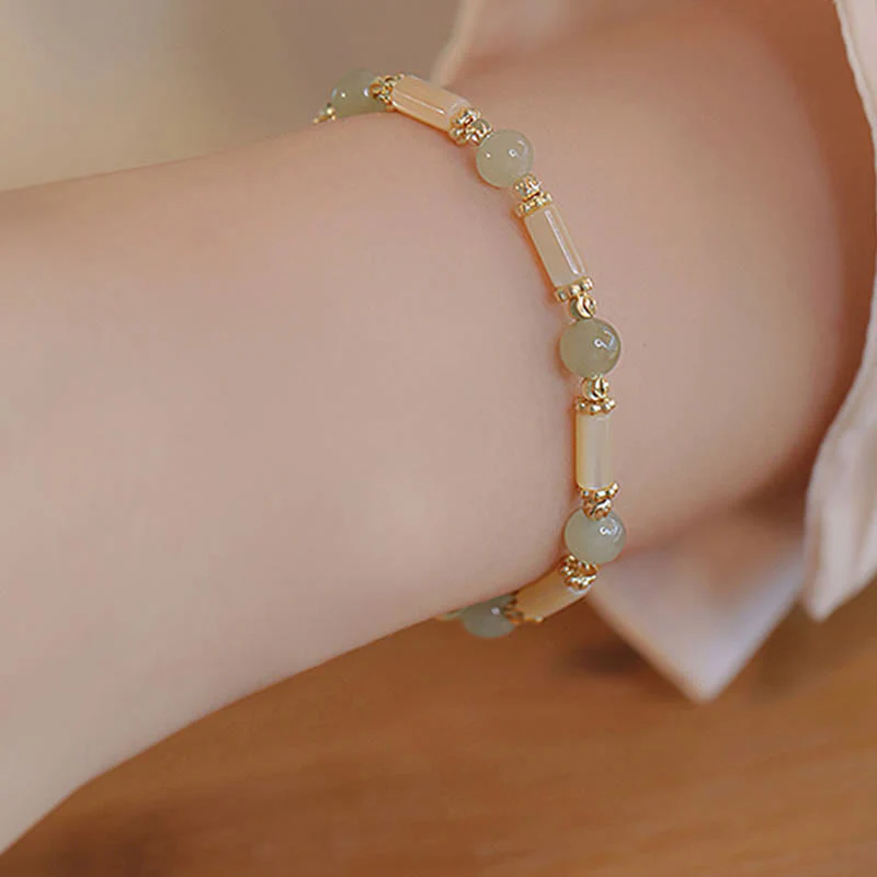 Tridacna Stone and Hetian Jade Blessing Bracelet 6mm - Image 3