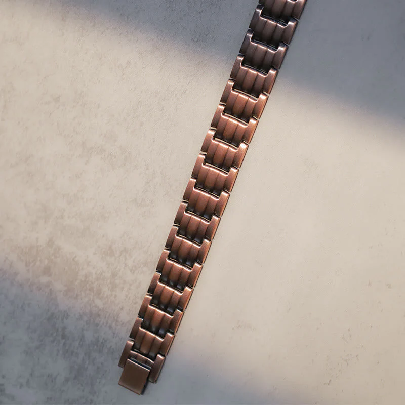 Vintage Magnetic Copper Cuff Bracelet for Spiritual Healing - Image 2