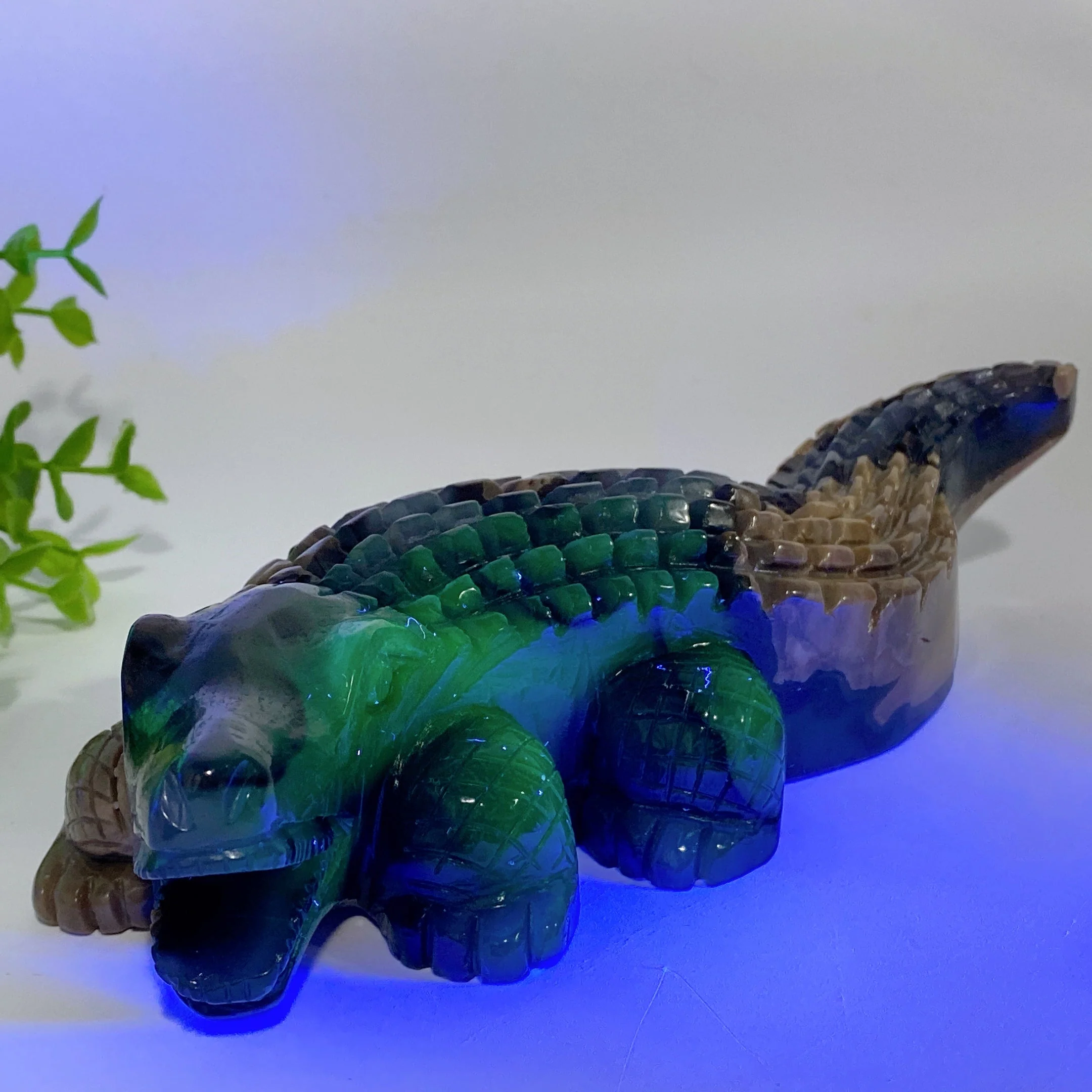 20cm Volcanic Agate Crystal Crocodile Carving Figurine - Image 3