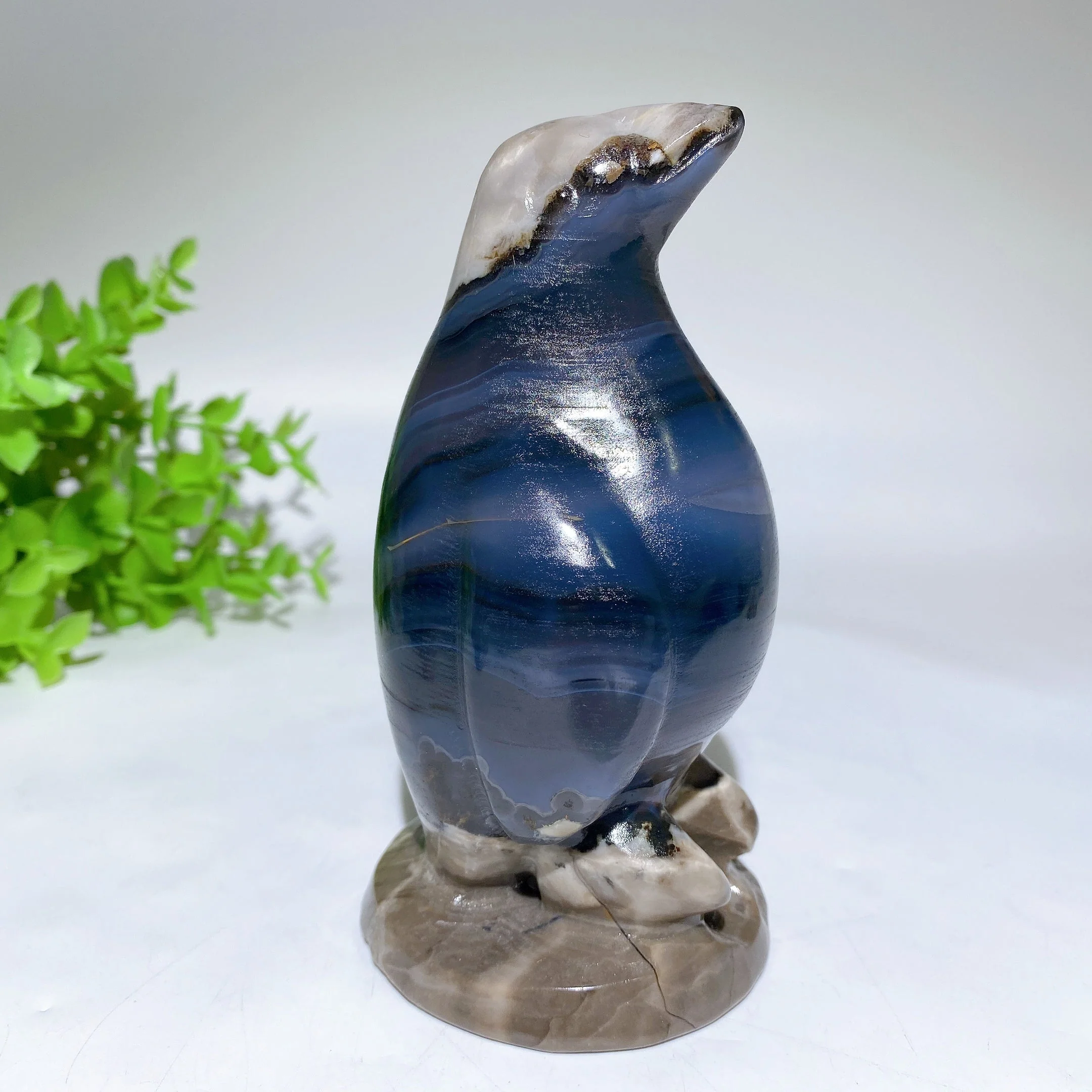 5.0" Volcanic Agate Penguin Figurine for Healing & Decor - Image 2