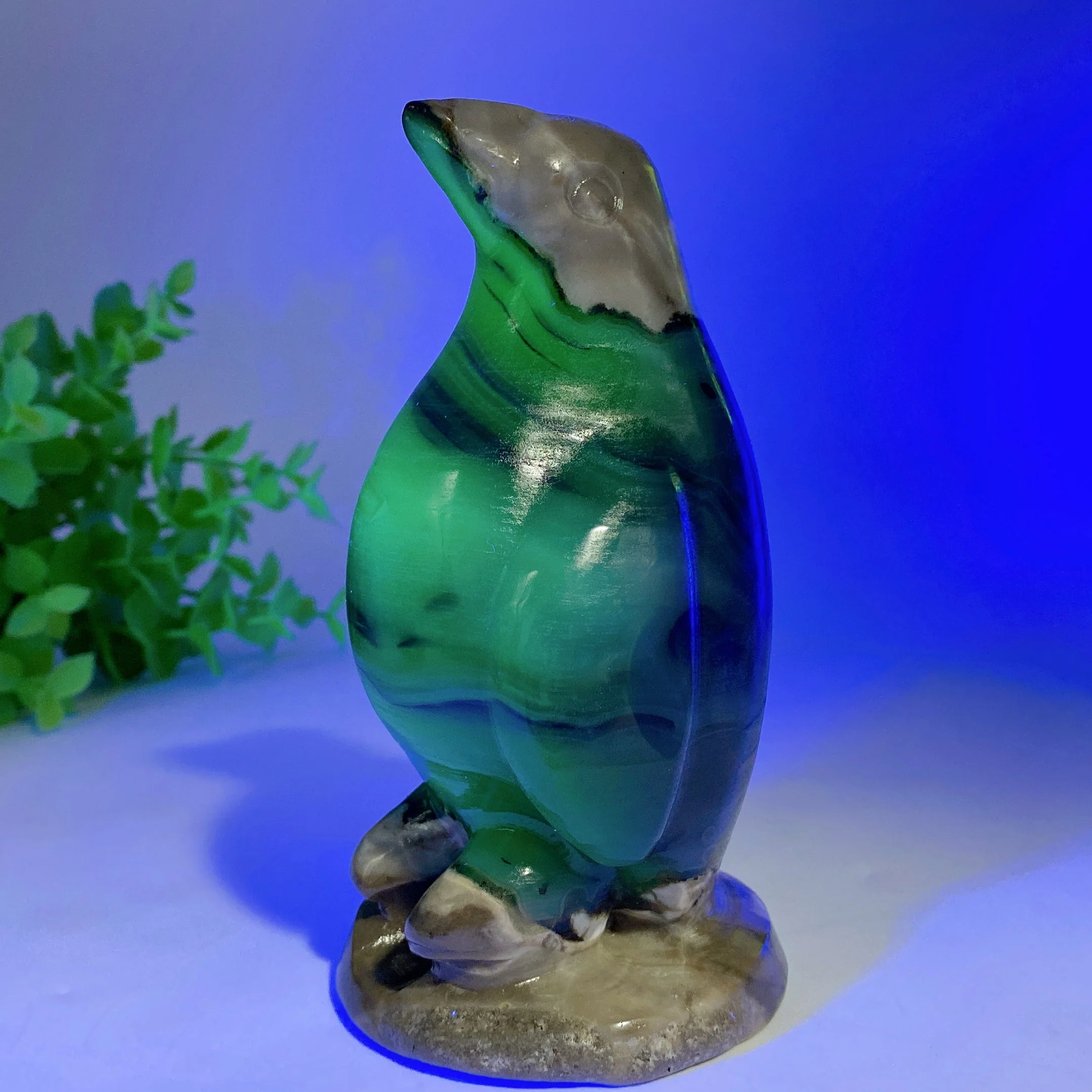 5.0" Volcanic Agate Penguin Figurine for Healing & Decor - Image 3