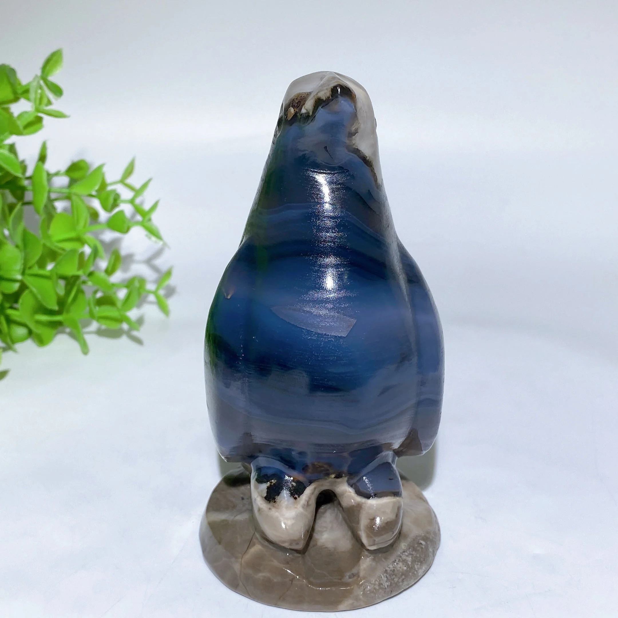 5.0" Volcanic Agate Penguin Figurine for Healing & Decor - Image 5